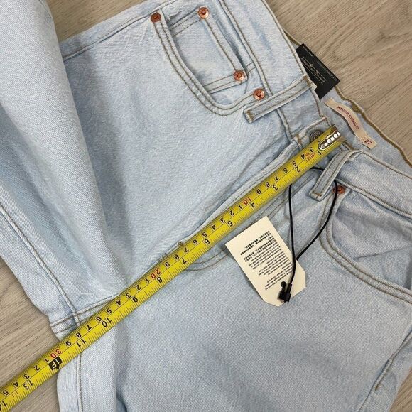 Levis Wedgie Straight Jeans Womens 29x28 Denim Light Wash High Rise 349640147 - Picture 5 of 6